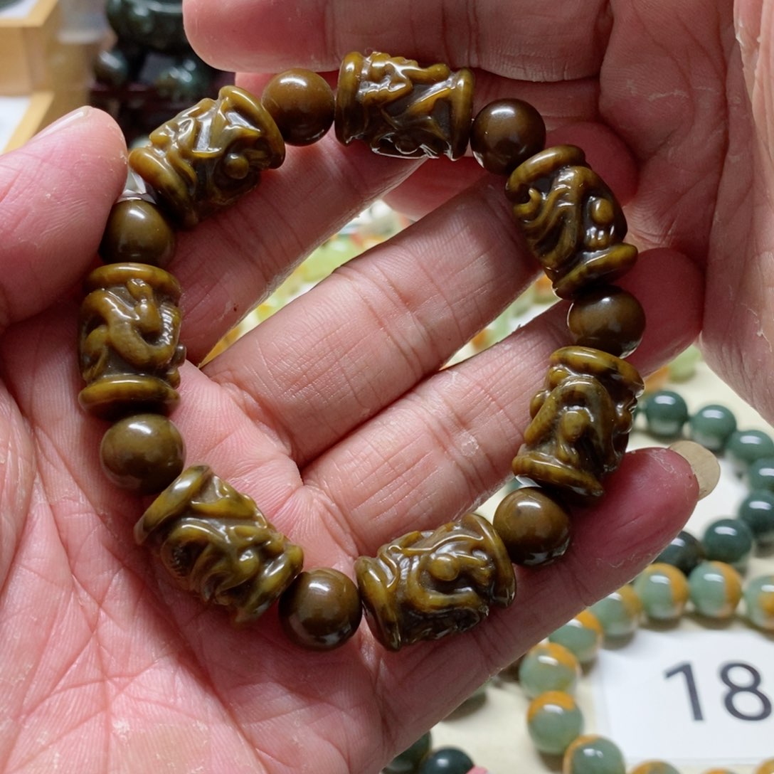 未镶嵌手串透闪石质玉