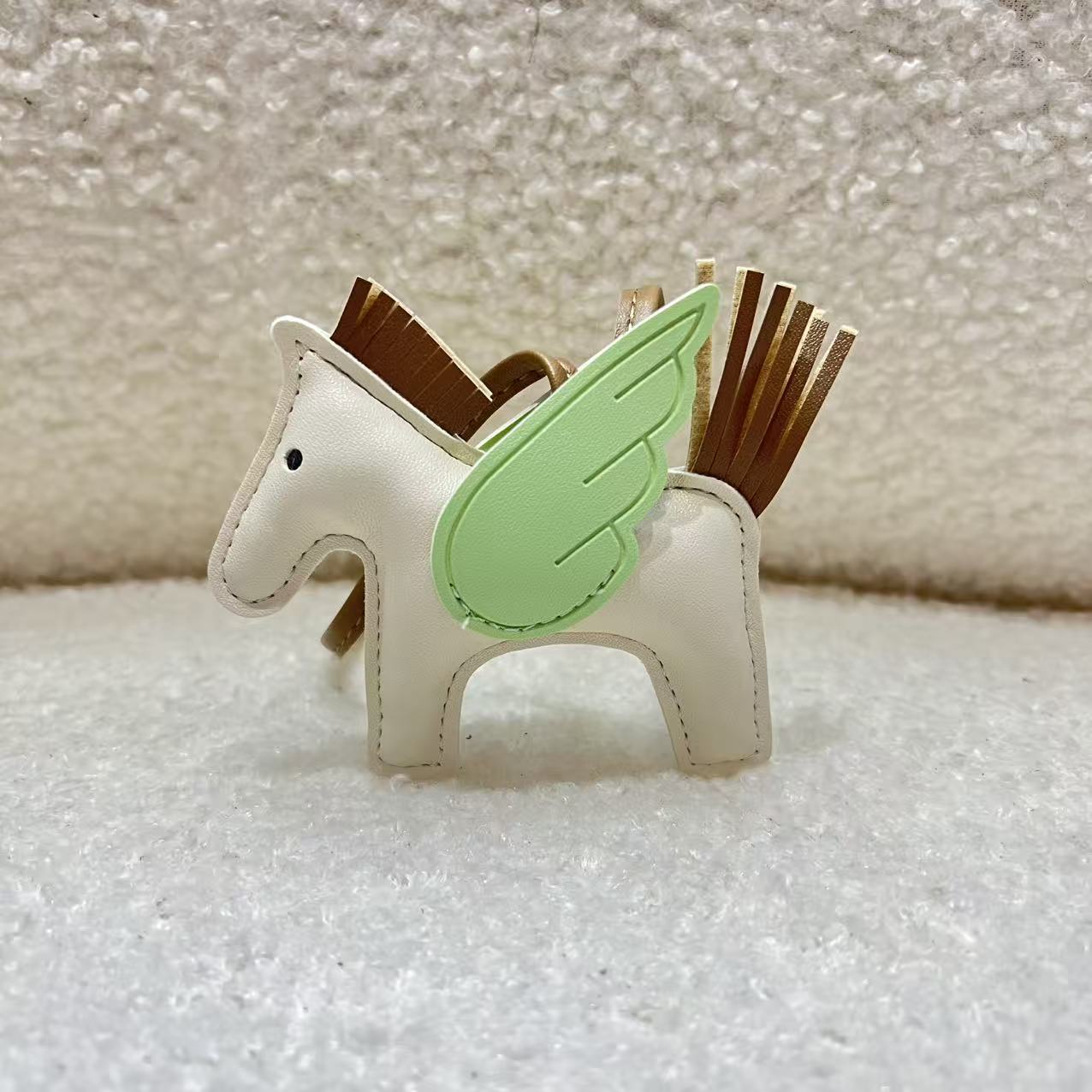 【新哥】黑保龄球繆小飞马顶奢女士包包