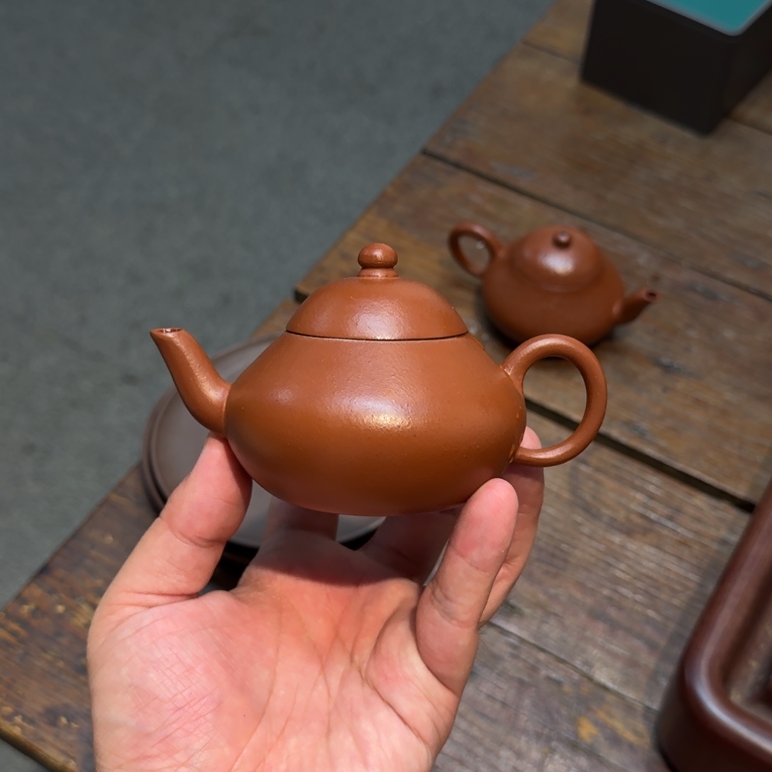 茶壶紫砂梨形壶一把