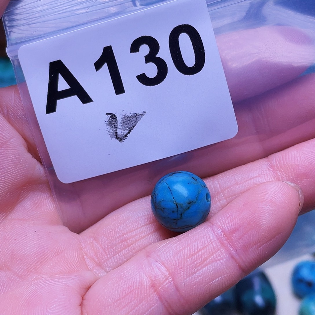 十堰原生态绿石头特色手工配饰