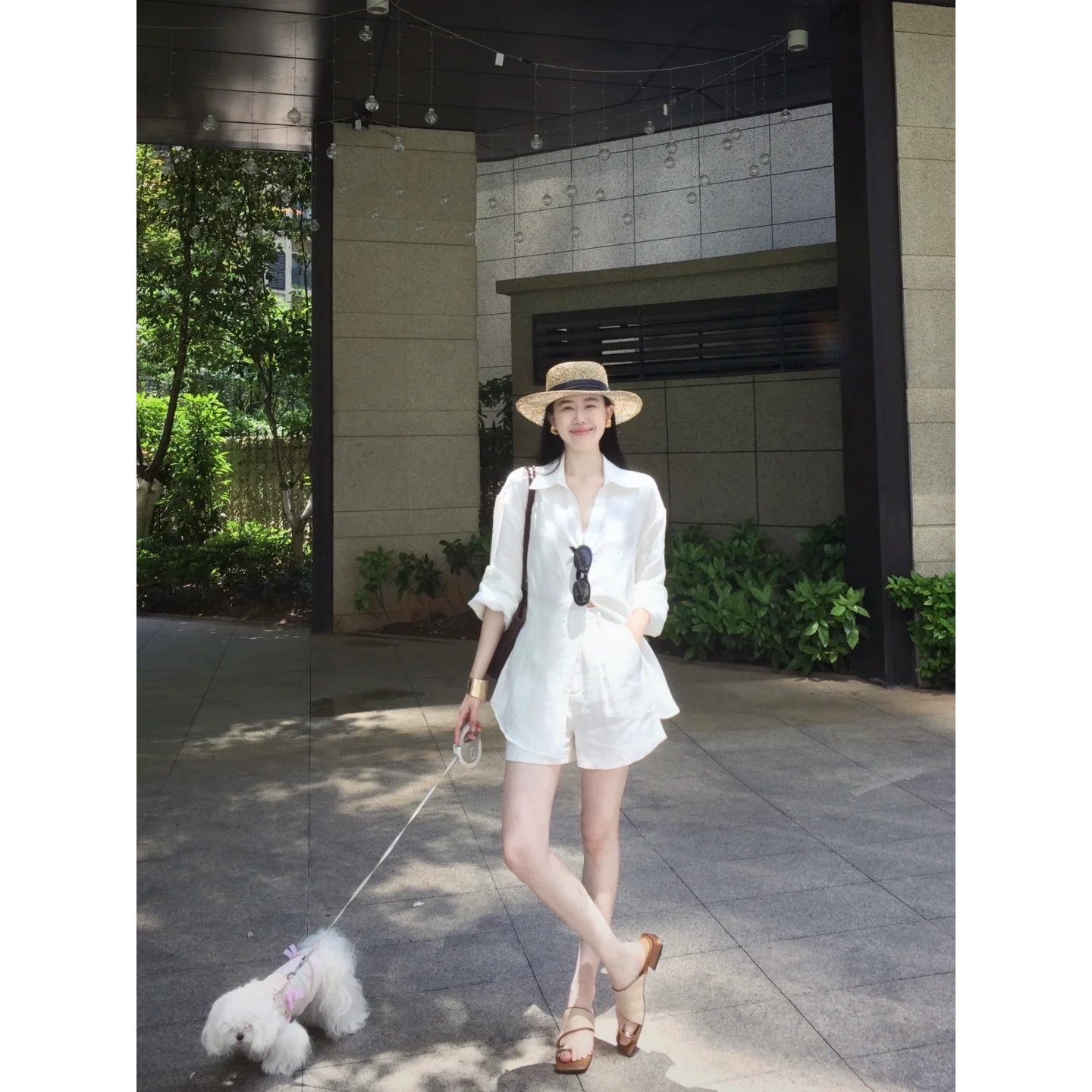 2025夏季慵懒风简约白色衬衫上衣薄款阔腿直筒宽松显瘦短裤两件套