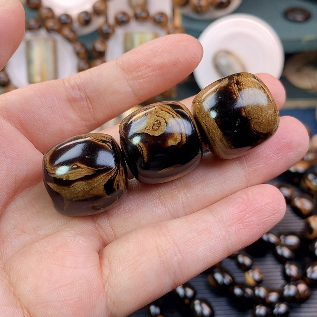 安南黄檀（紫檀柳）全品2.2发一