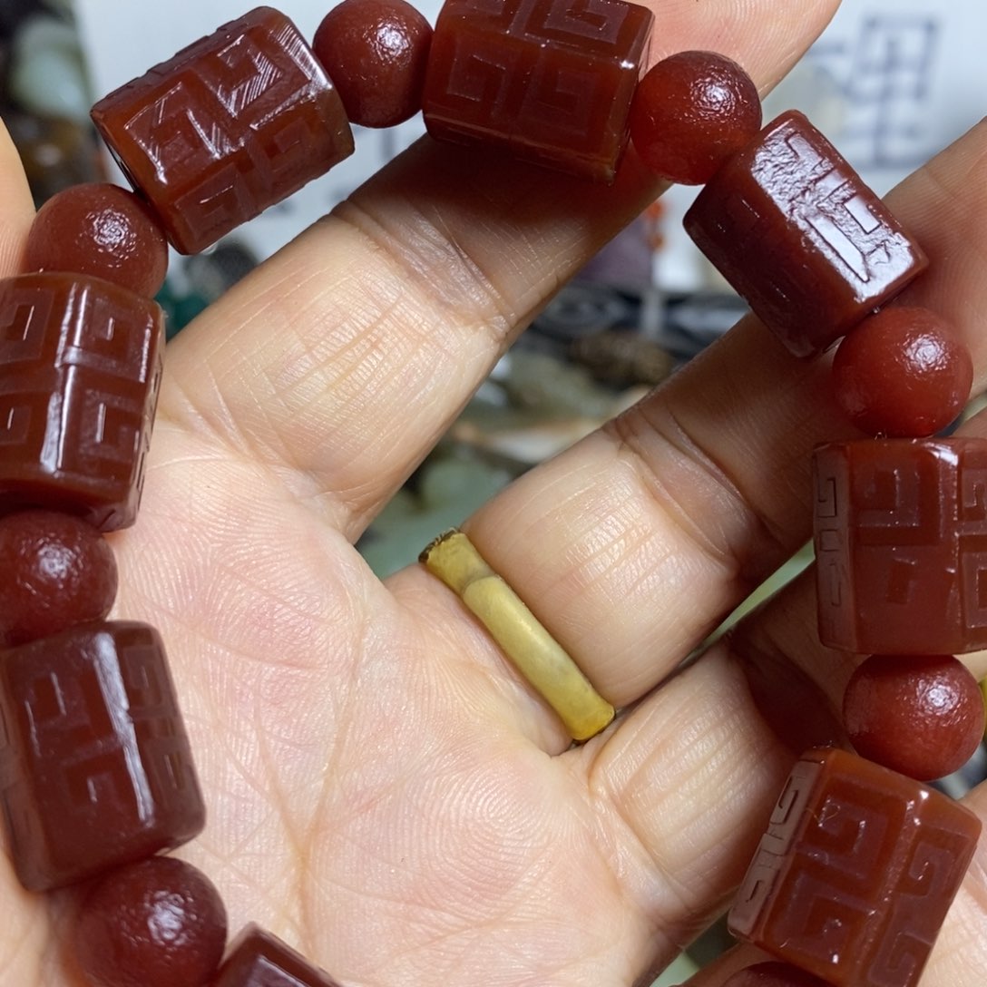 滴血莲花菩提吊坠