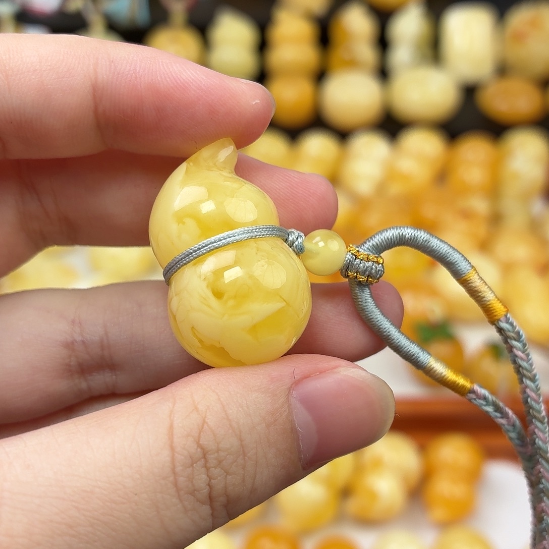 蜜蜡未镶嵌裸石蜜蜡