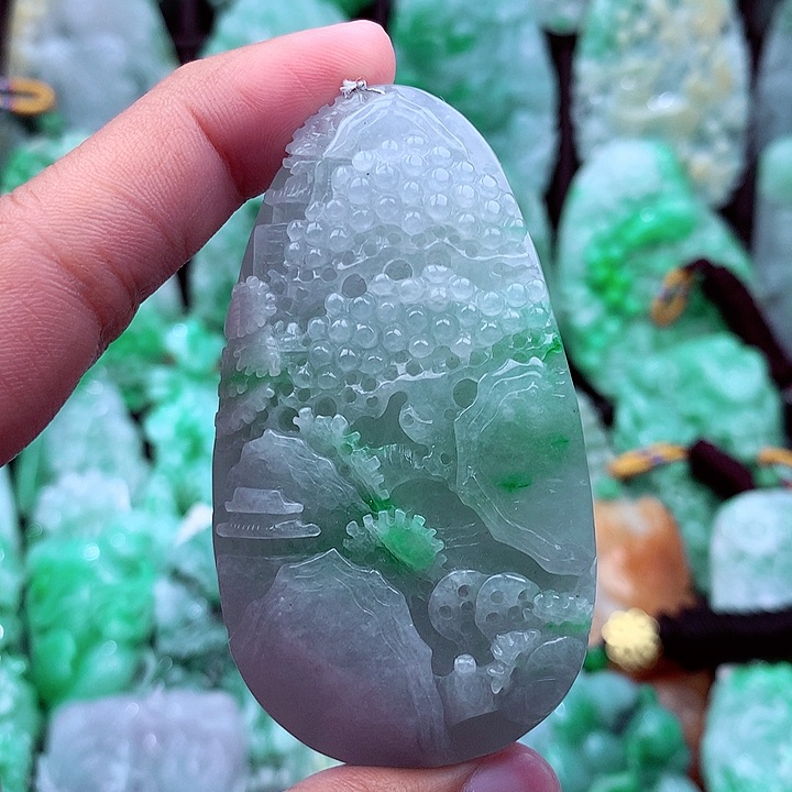 翡翠吊坠(不含链)未镶嵌