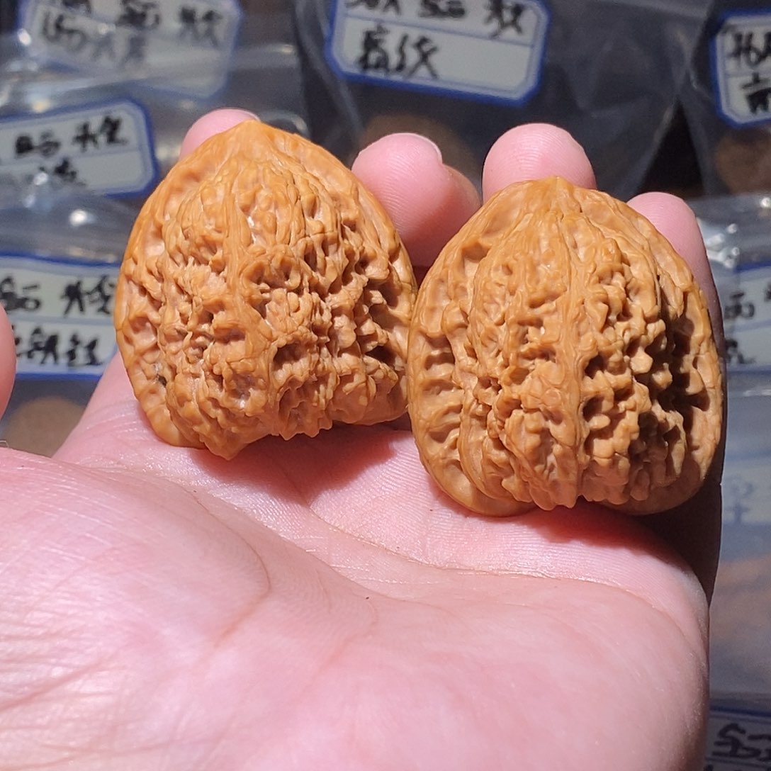 A***磊文玩核桃吊坠38全品南疆
