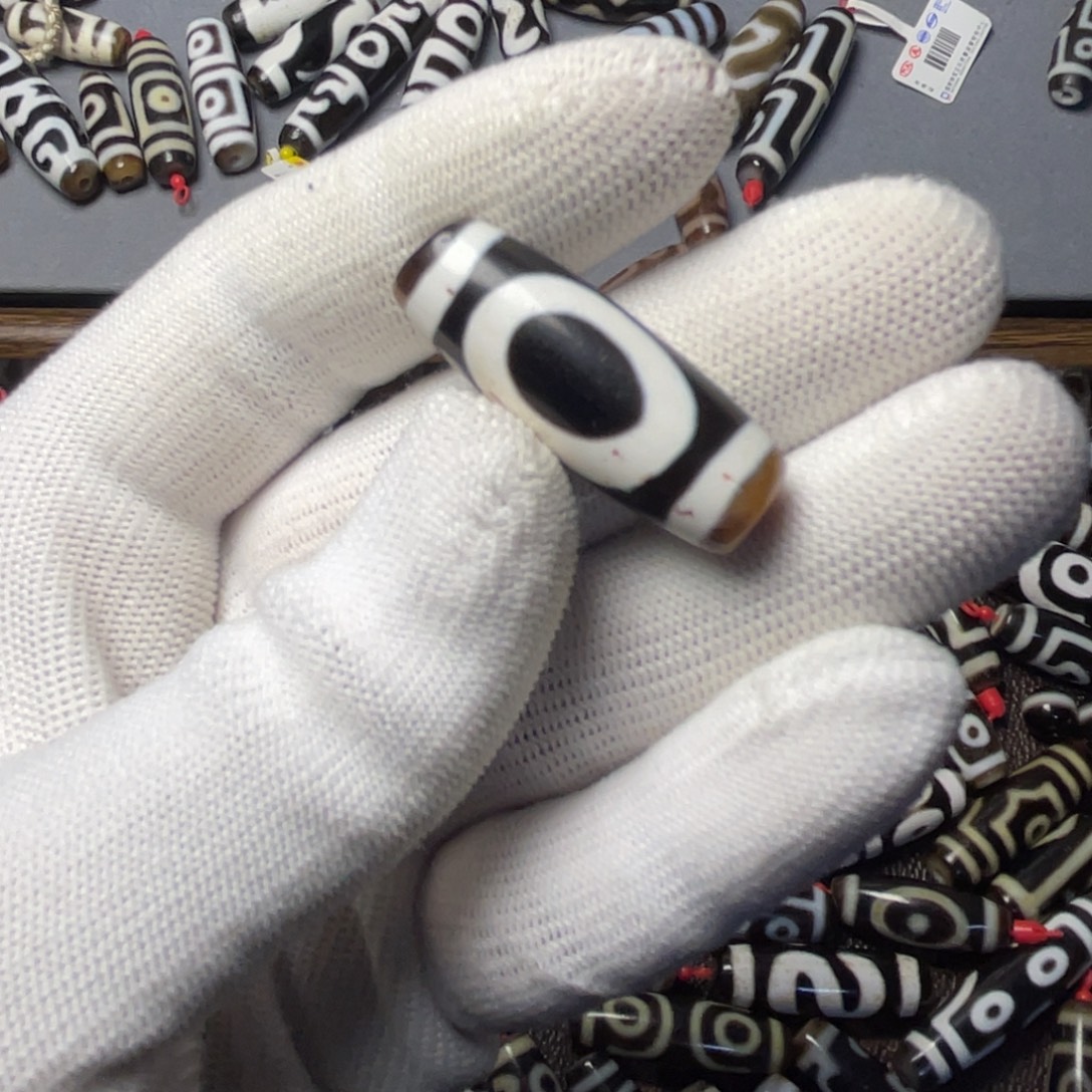 餐***吴玛瑙/玉髓未镶嵌颈饰