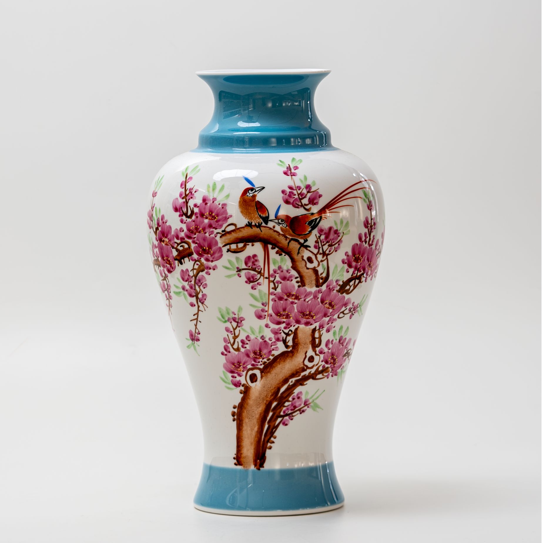 【景德贡品】陈春华喜上眉梢鱼尾瓶