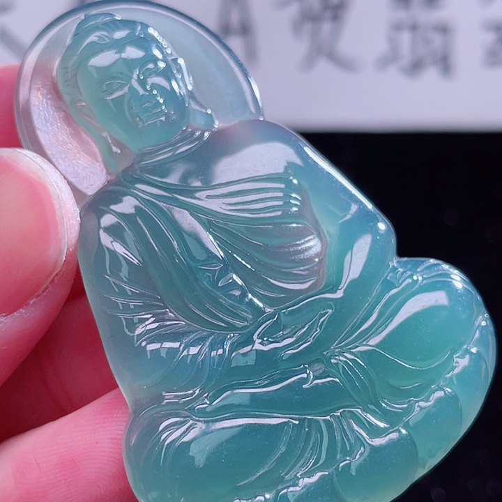 翡翠颈饰未镶嵌999999999