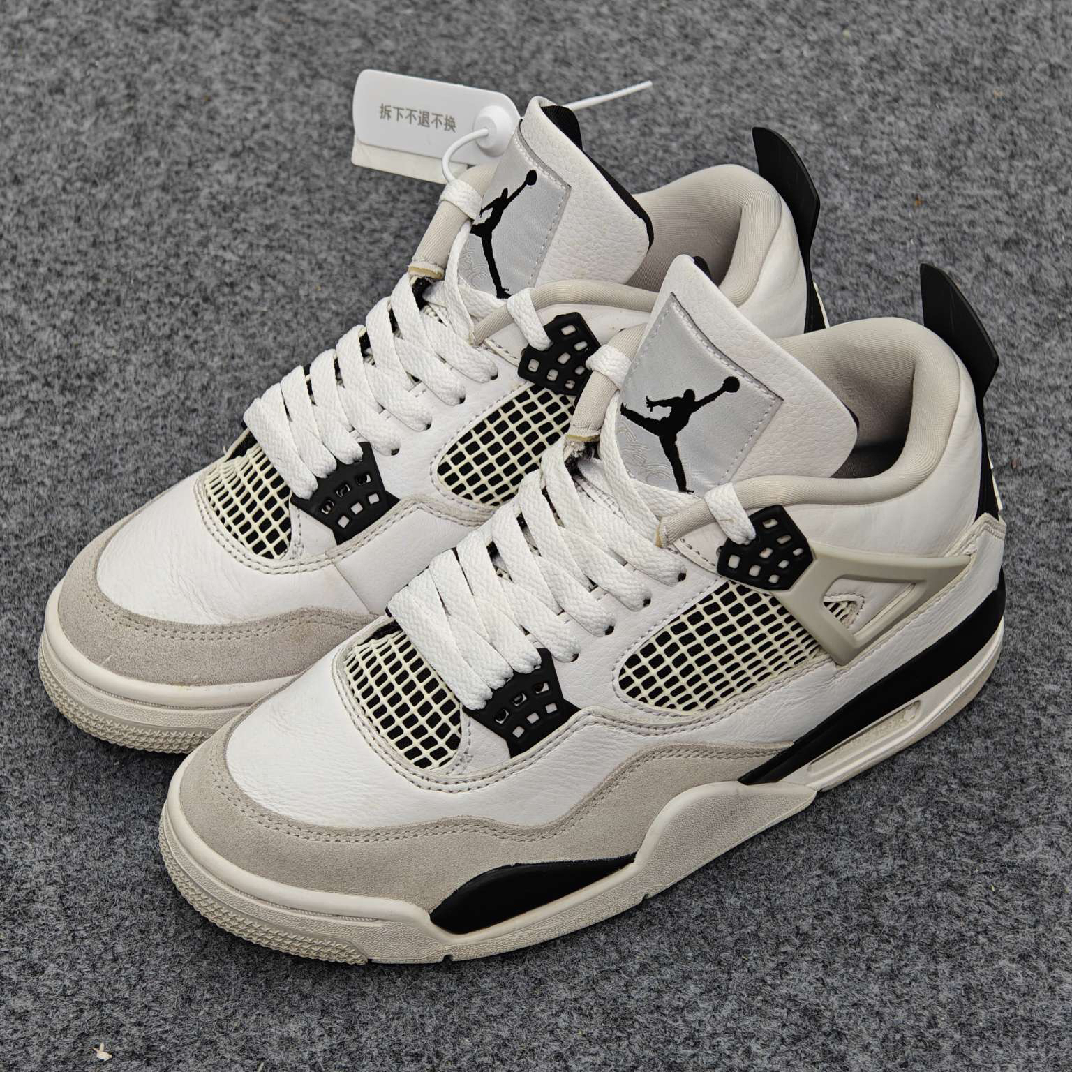 aj4白水泥 40码无盒 vv2018