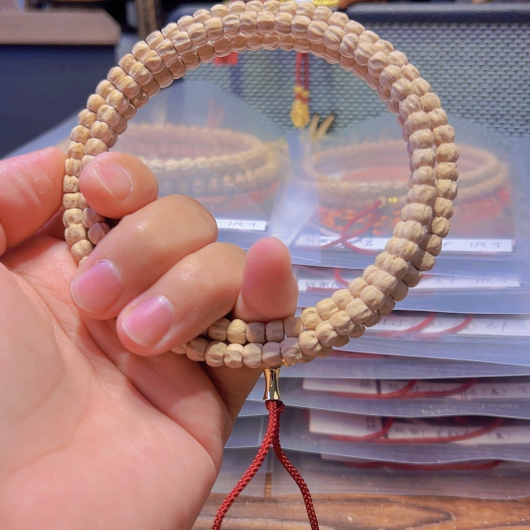 柏香籽/百香籽吊坠（**）