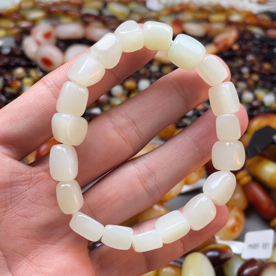 和田玉手链未镶嵌