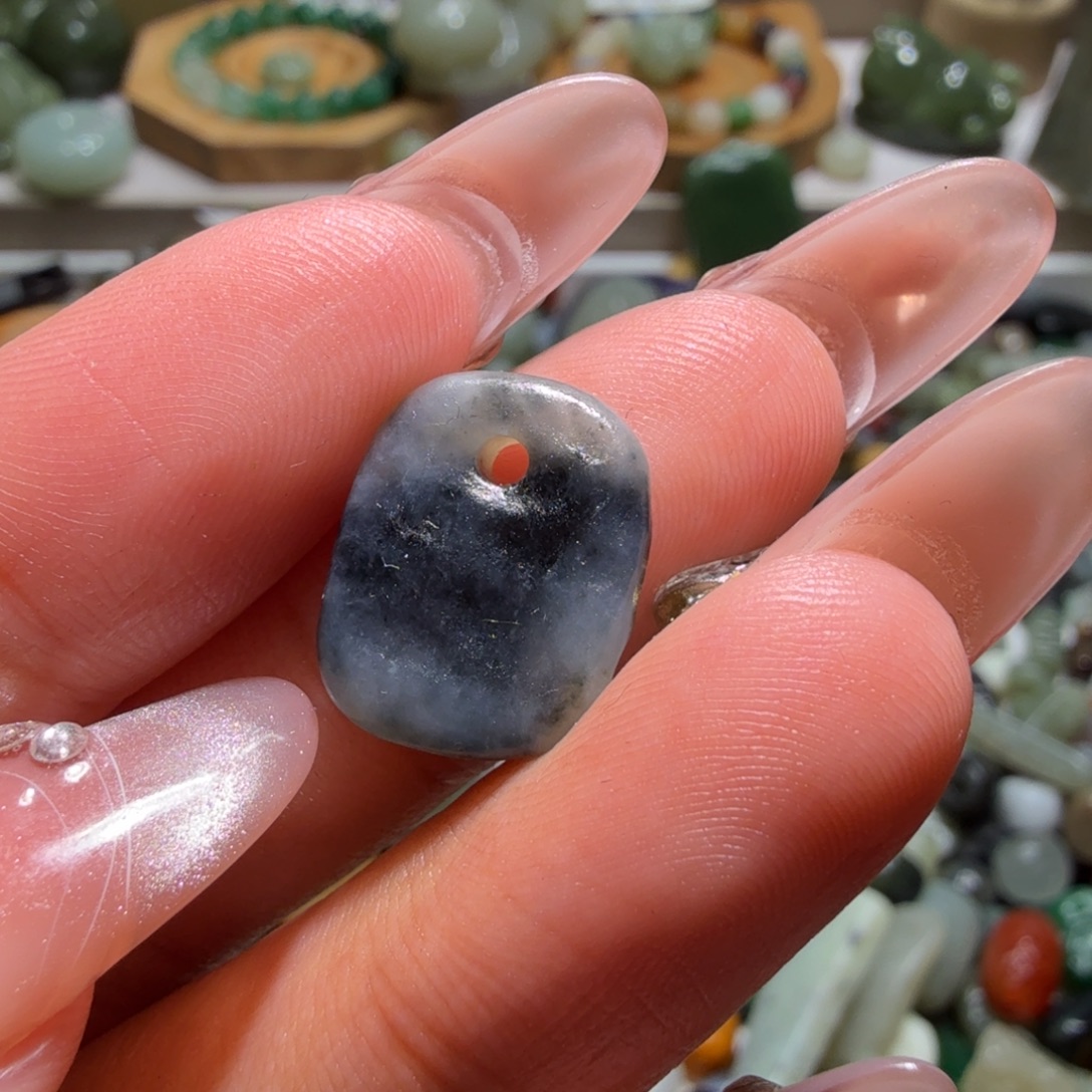 和田玉未镶嵌珠宝奇石