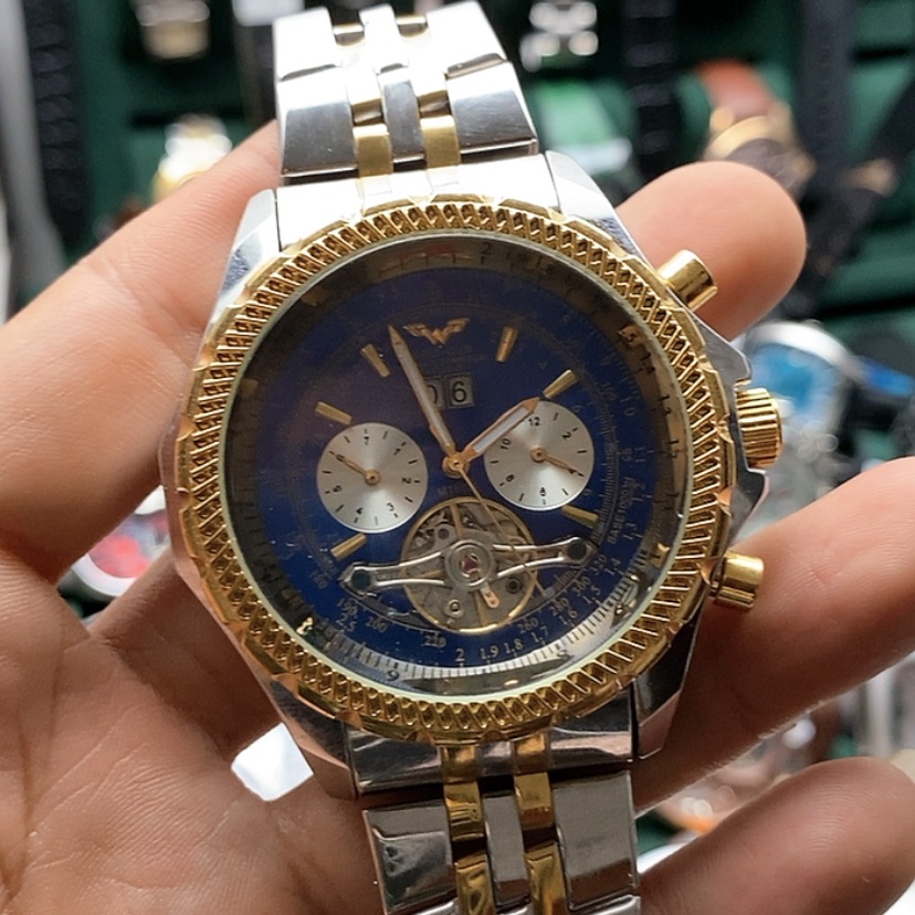 【闪购商品】鹿****Y机械手表男表