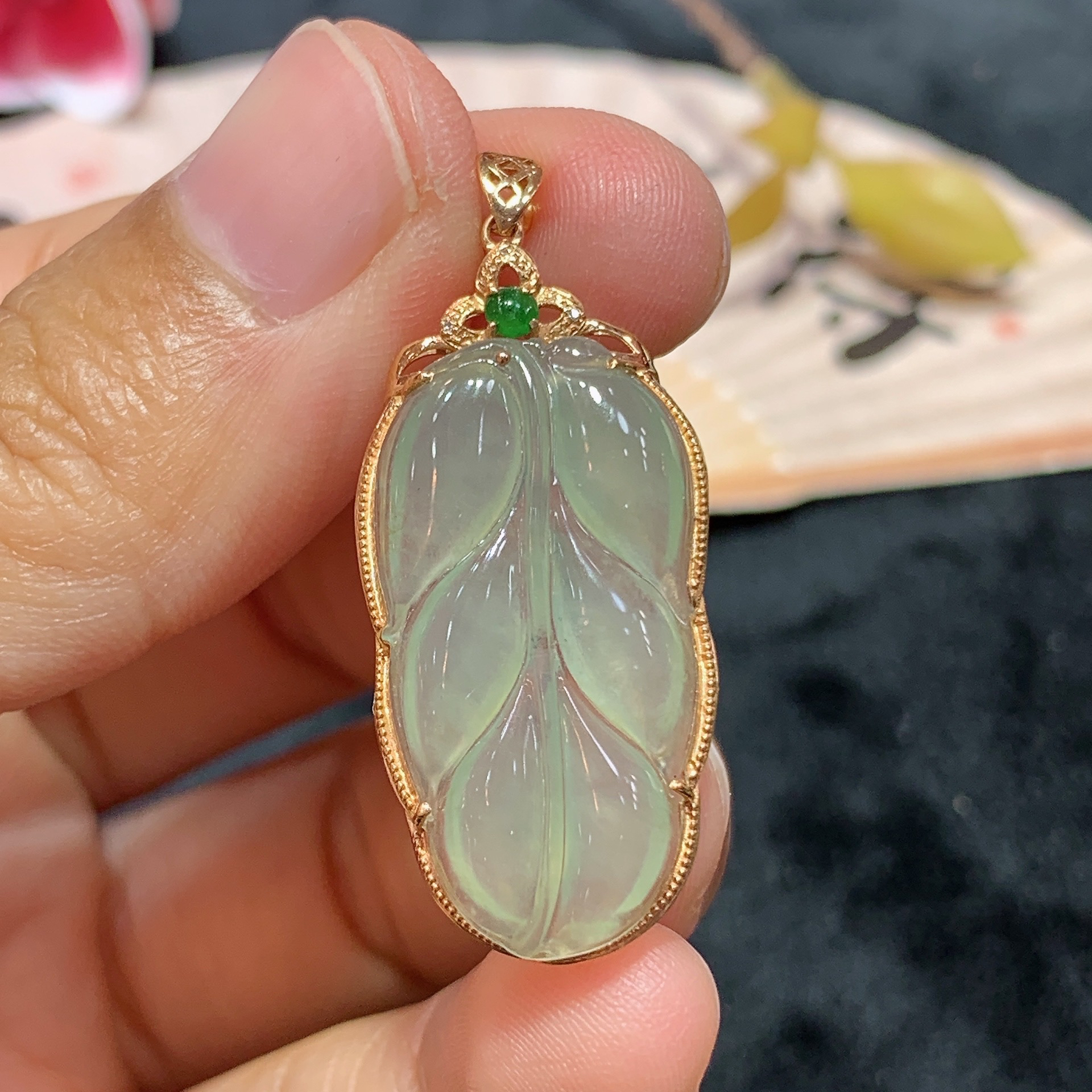 宠粉福利18k金天然A货翡翠晴底树叶吊坠轻奢时尚气质经典款