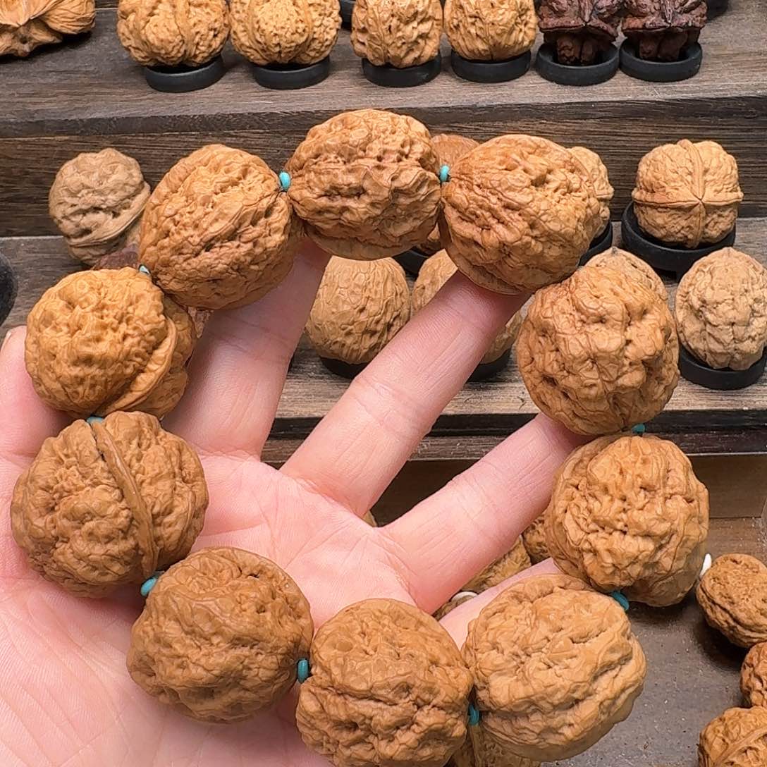 文玩核桃吊坠5血舍利手持34尺寸