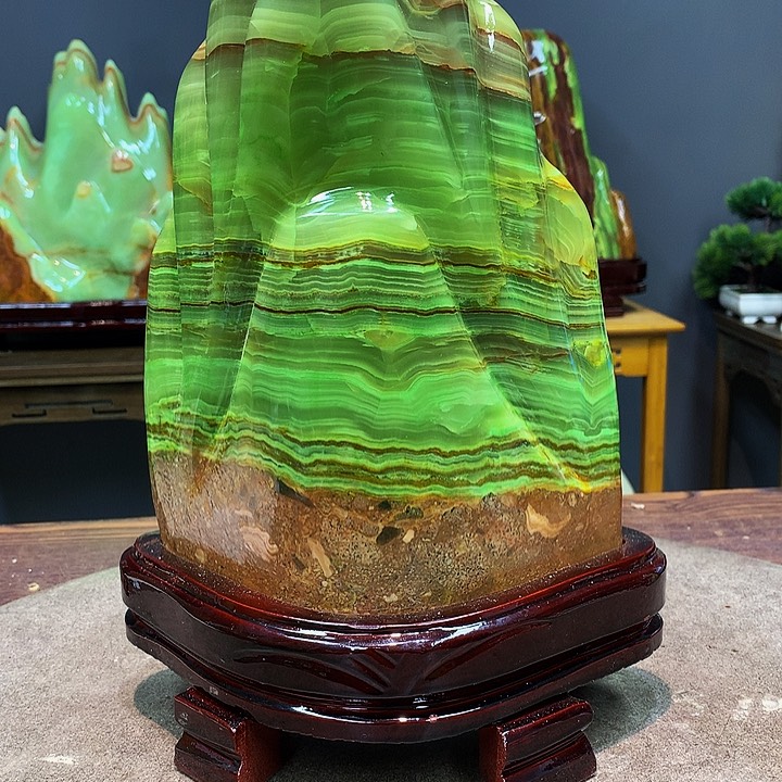 石材靠山摆件创意