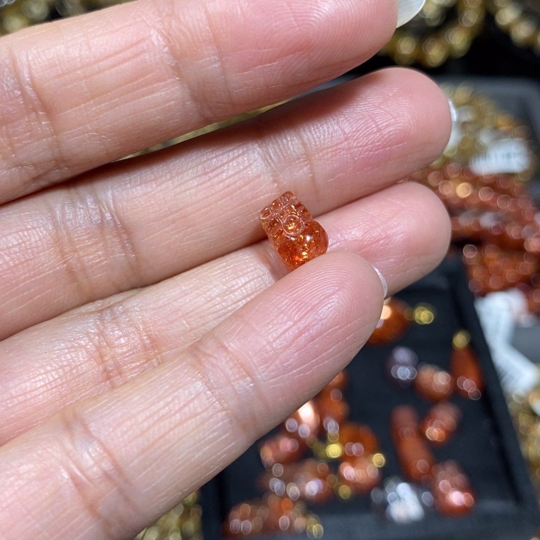 水晶貔貅未镶嵌麦*金太阳