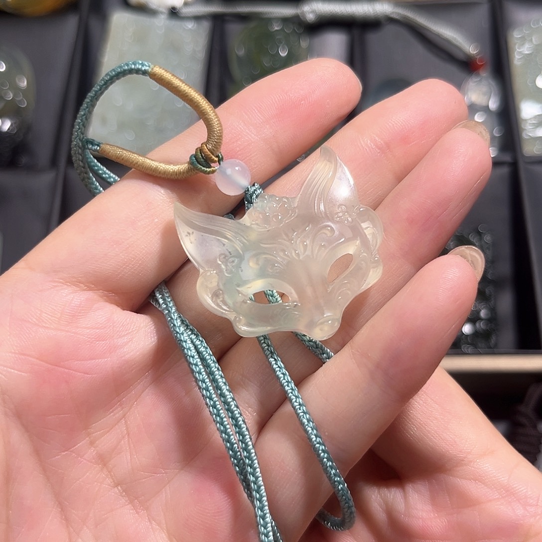 蛇纹石玉未镶嵌吊坠(不含链)