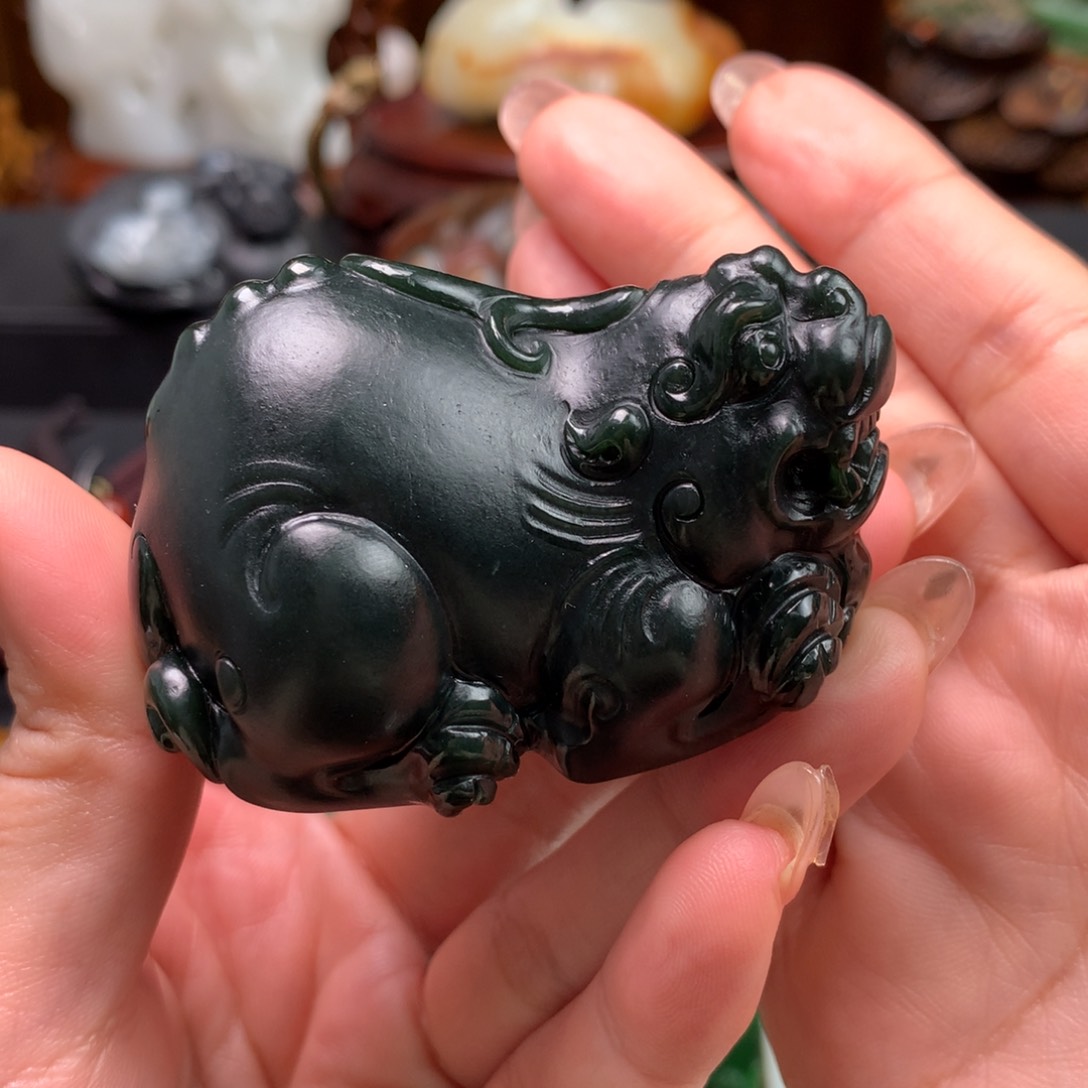 和田玉挂件未镶嵌