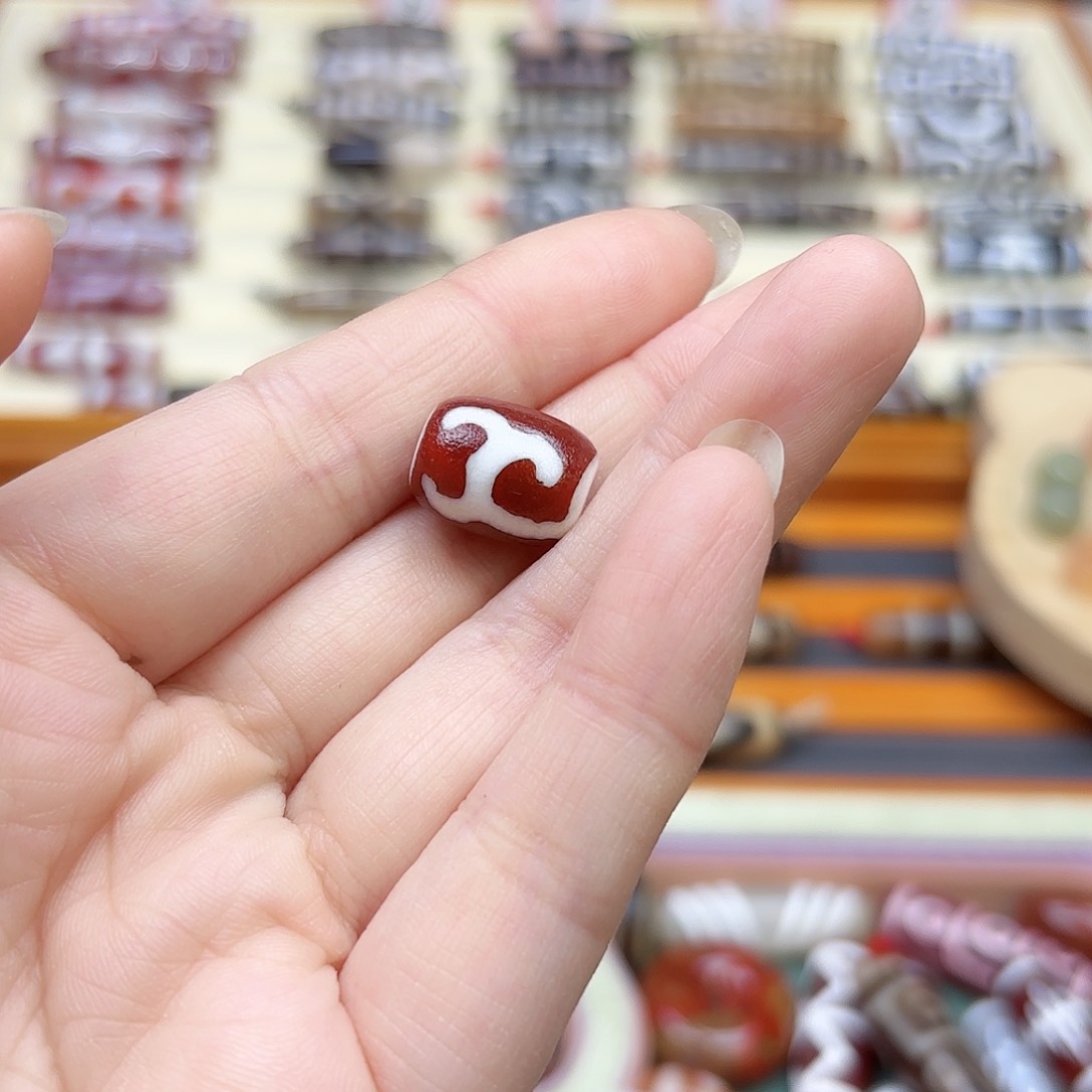 玛瑙/玉髓颈饰未镶嵌圆*