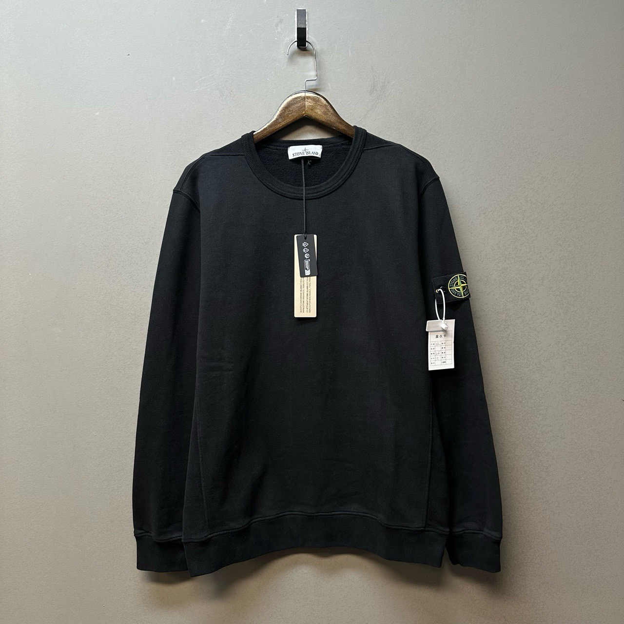 stone island 石头岛/04721/24fw最新款 黑色加绒卫衣