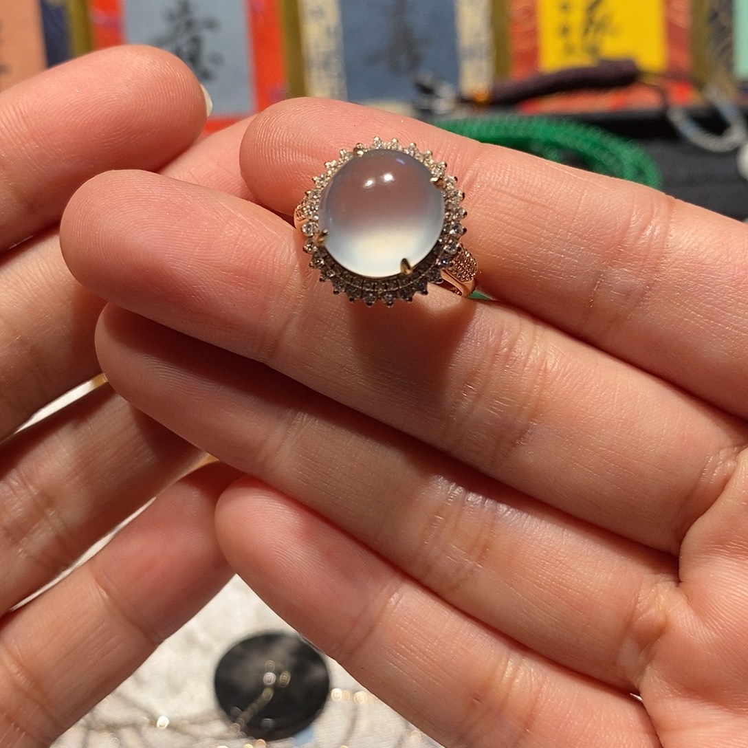 翡翠18K金镶嵌戒指玻璃种戒指