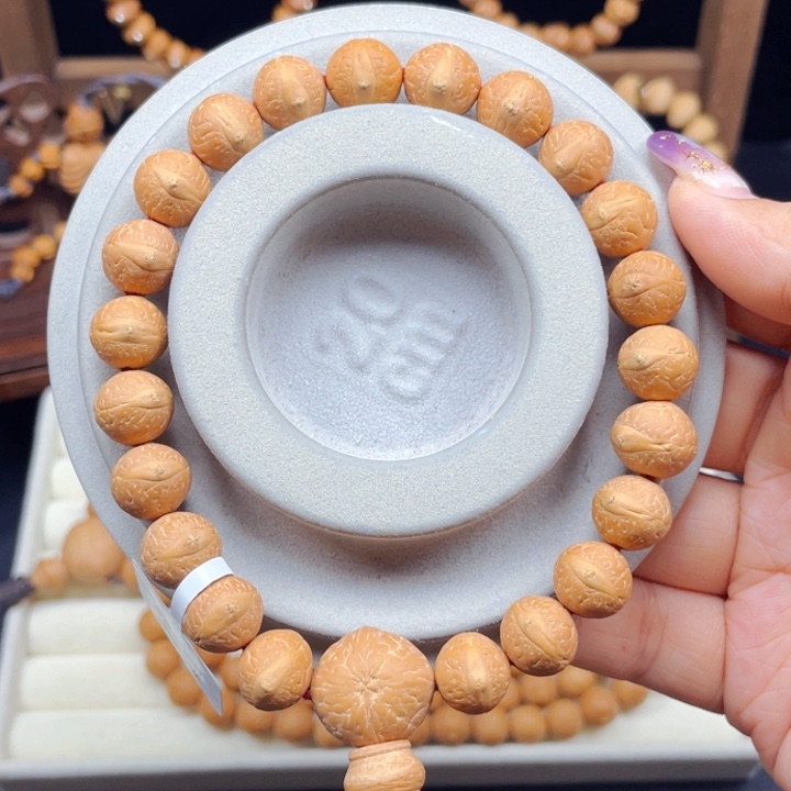 凤眼菩提吊坠翡11.4-11.5