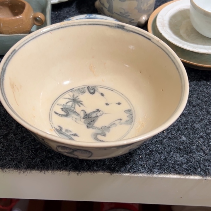 古***镇瓷片青花文饰的一个碗
