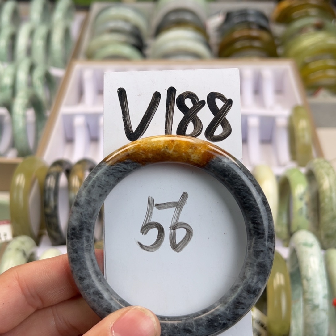 岫玉手镯未镶嵌天然岫玉微瑕