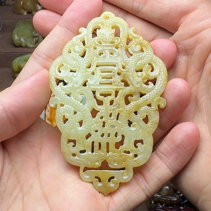 和田玉挂件未镶嵌