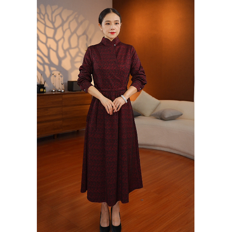 2937秋冬装连衣裙气质优雅立领修身显瘦酒红复古时尚长袖打底裙