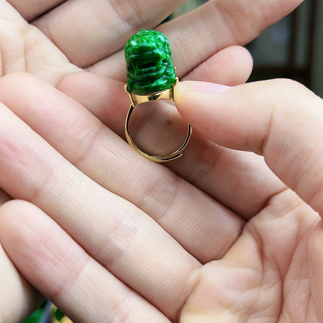 翡翠戒指银S925镶嵌戒指