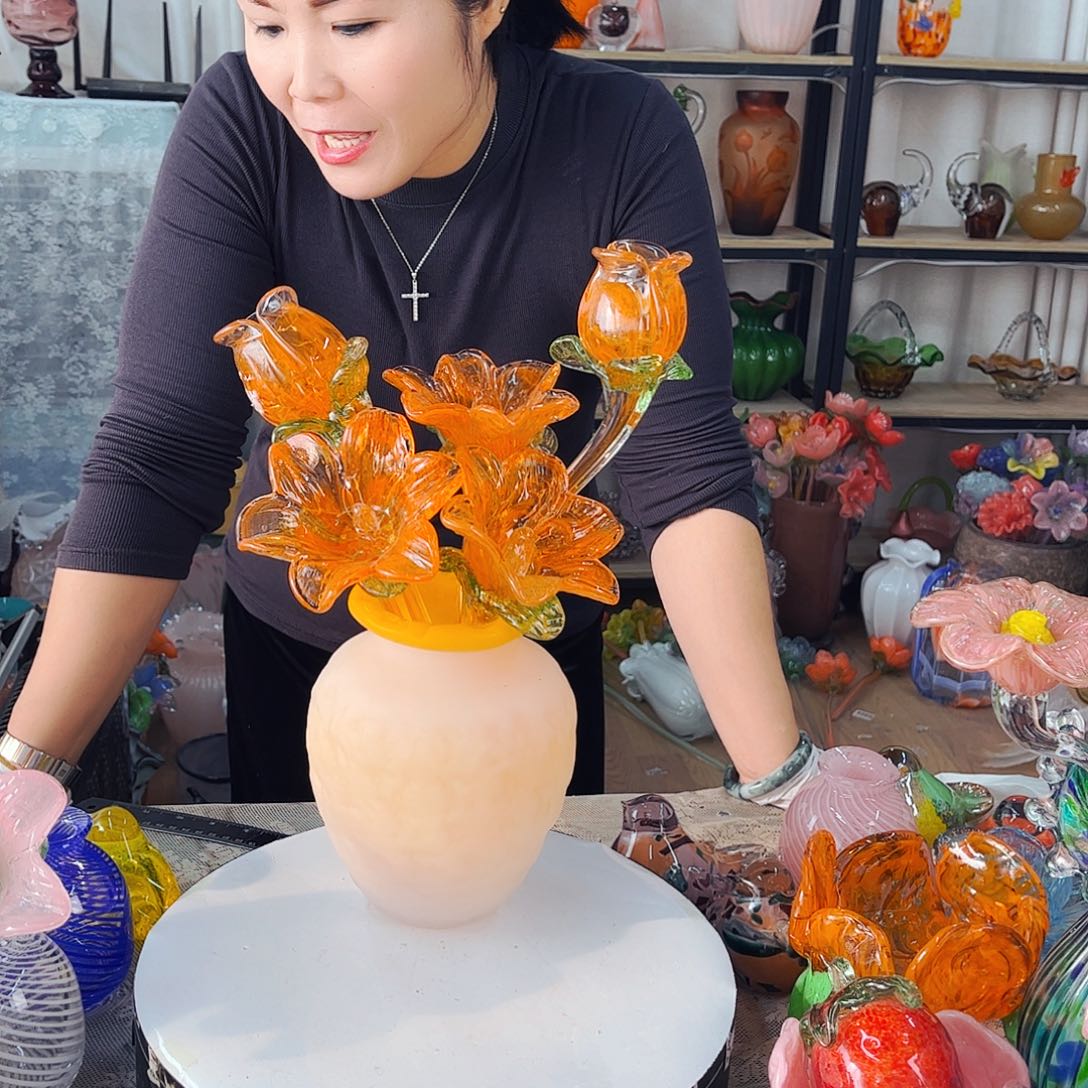 5花1瓶福利家悦琉璃品瓶不完美