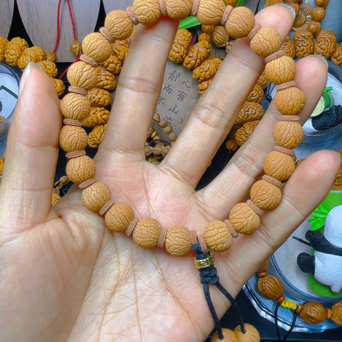 浩***哥桃核吊坠秀秀秀秀1212