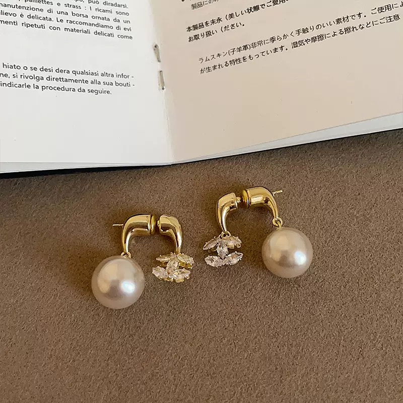 铜合金耳饰 铜合金耳饰铜合金耳饰AL7051轻奢新款一款耳环2025年