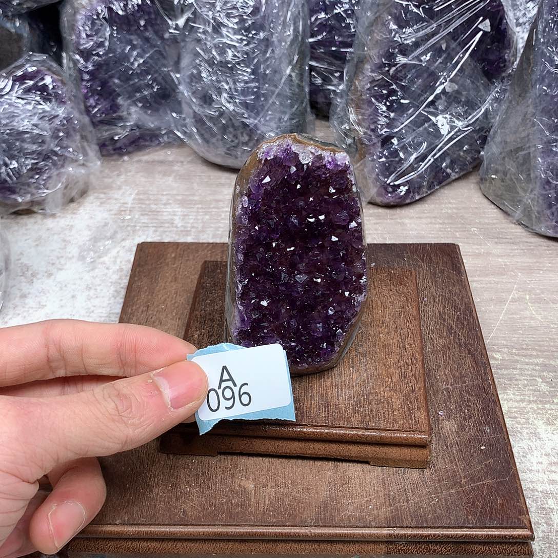 紫晶大型摆件（非配饰）9K金镶嵌