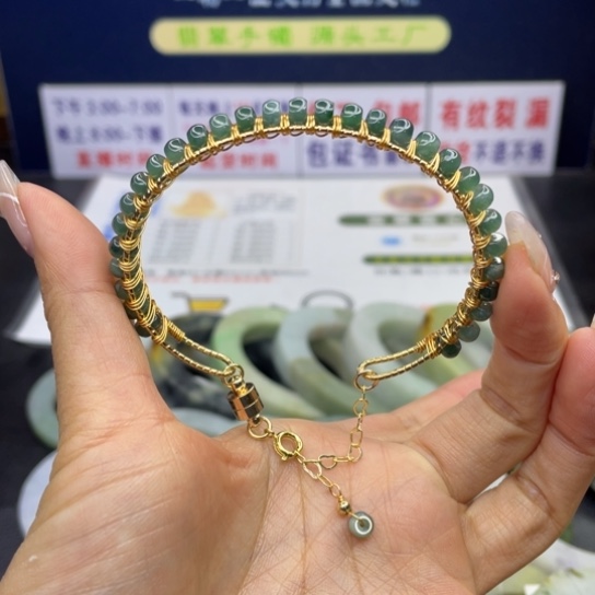 【闪购商品】翡翠手链未镶嵌翡翠首饰翡翠a货