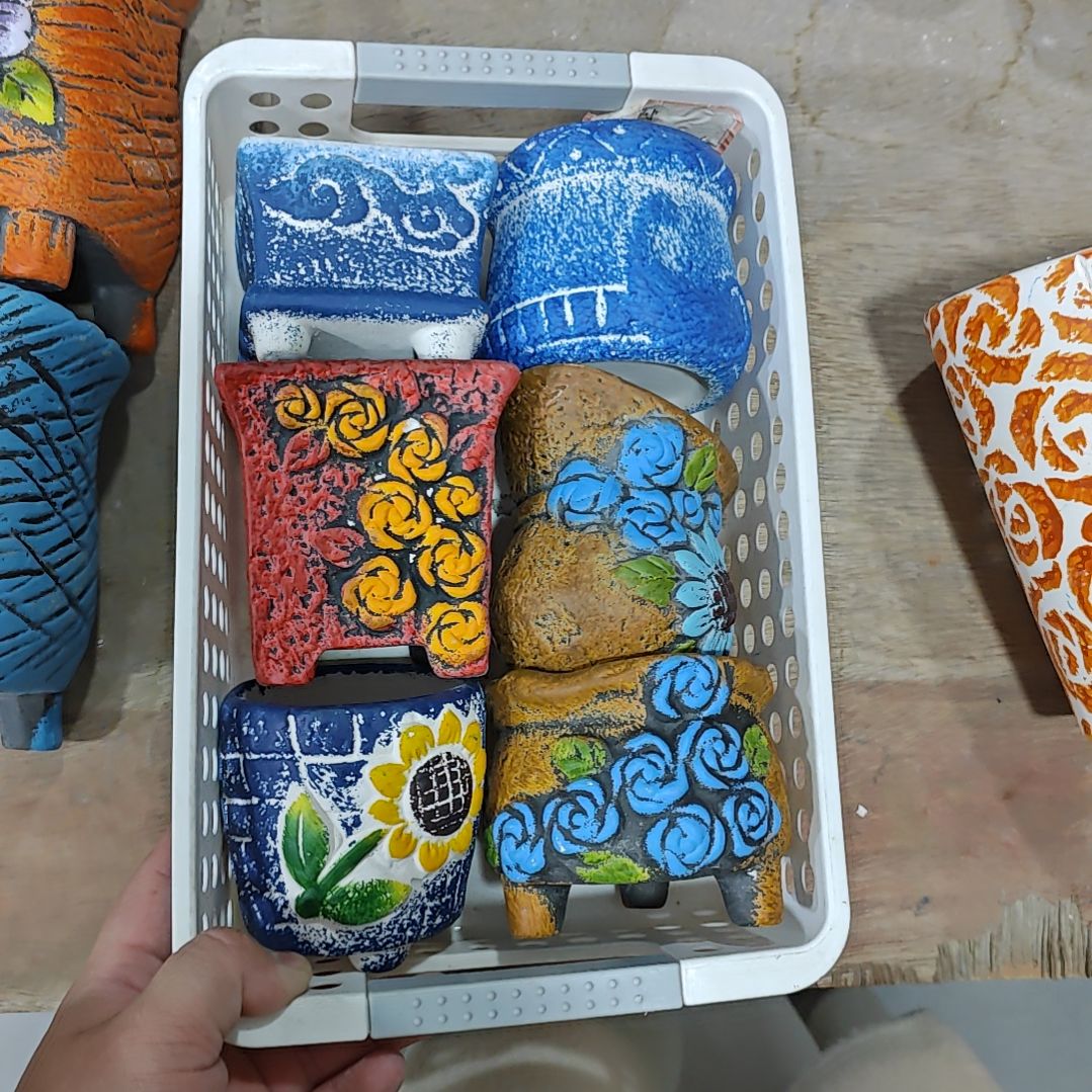 红陶吸水透气的白陶花盆凑满12发货