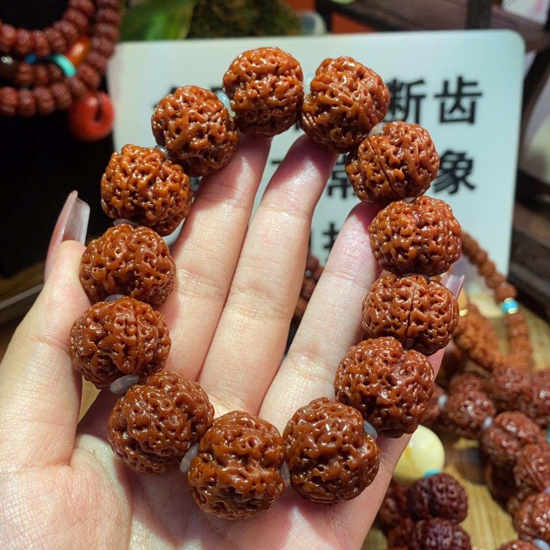 金刚菩提手串225玉华肉