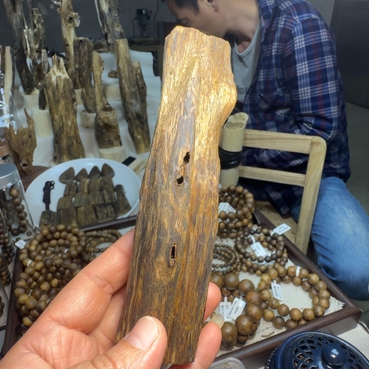 沉香沉香碎屑69克