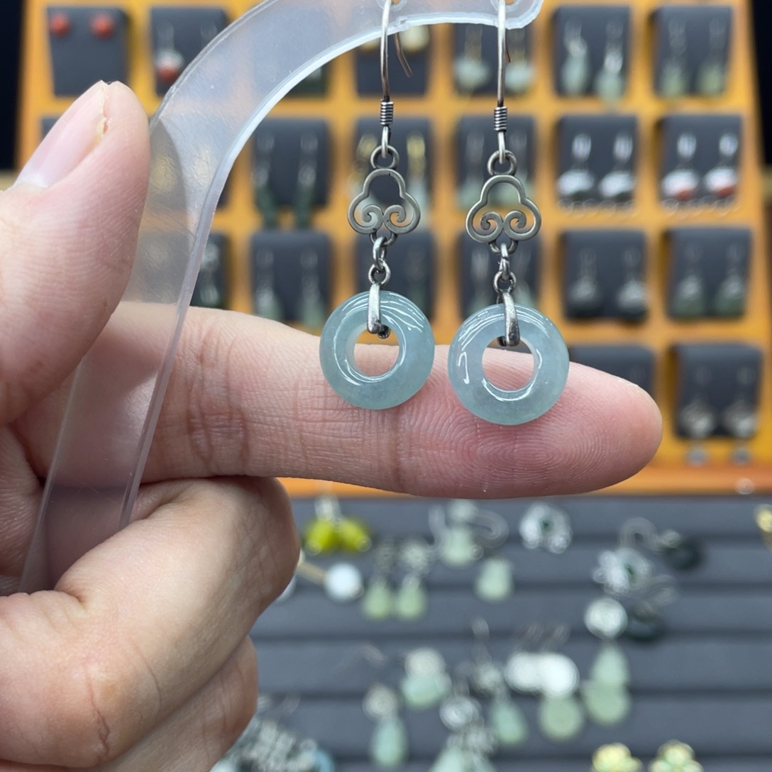 翡翠未镶嵌耳饰天然