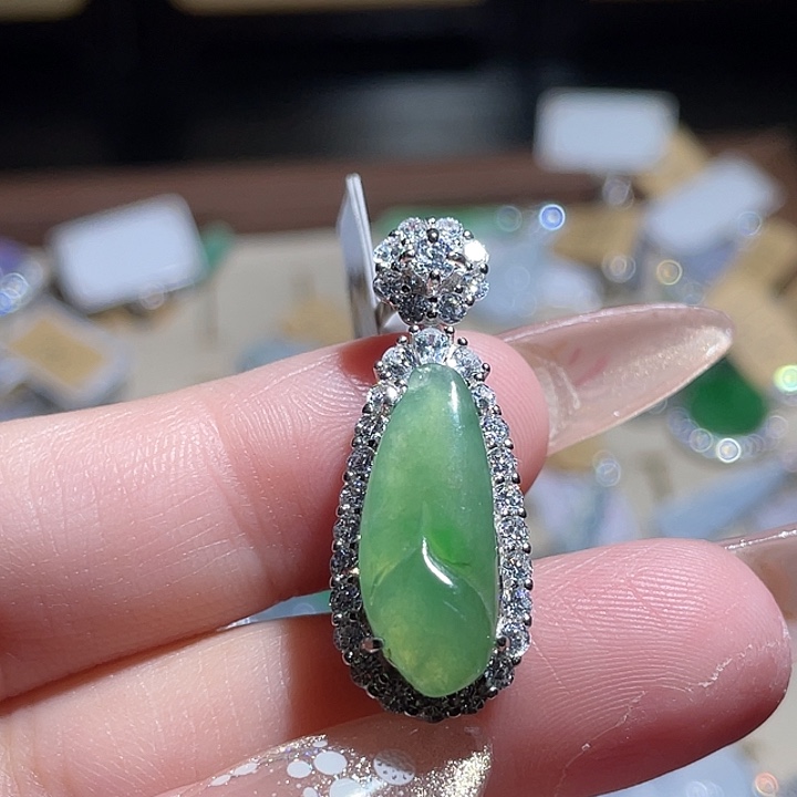 翡翠银S925镶嵌颈饰