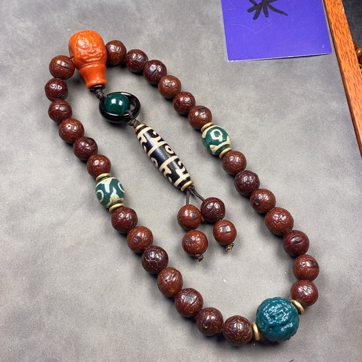 凤眼菩提吊坠凤眼