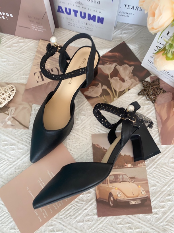 春季哑光软皮一字带粗跟凉鞋9616-6