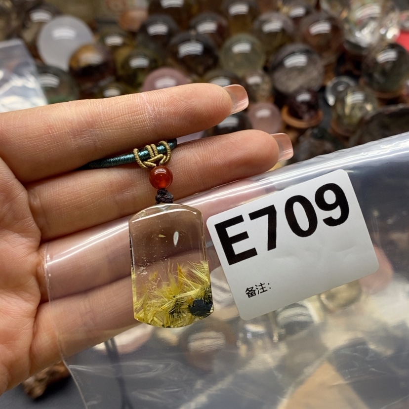 【闪购商品】水晶吊坠精品未镶嵌