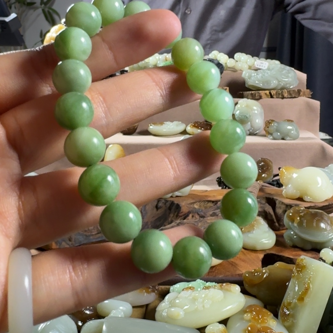 和田玉（糖玉）未镶嵌手链