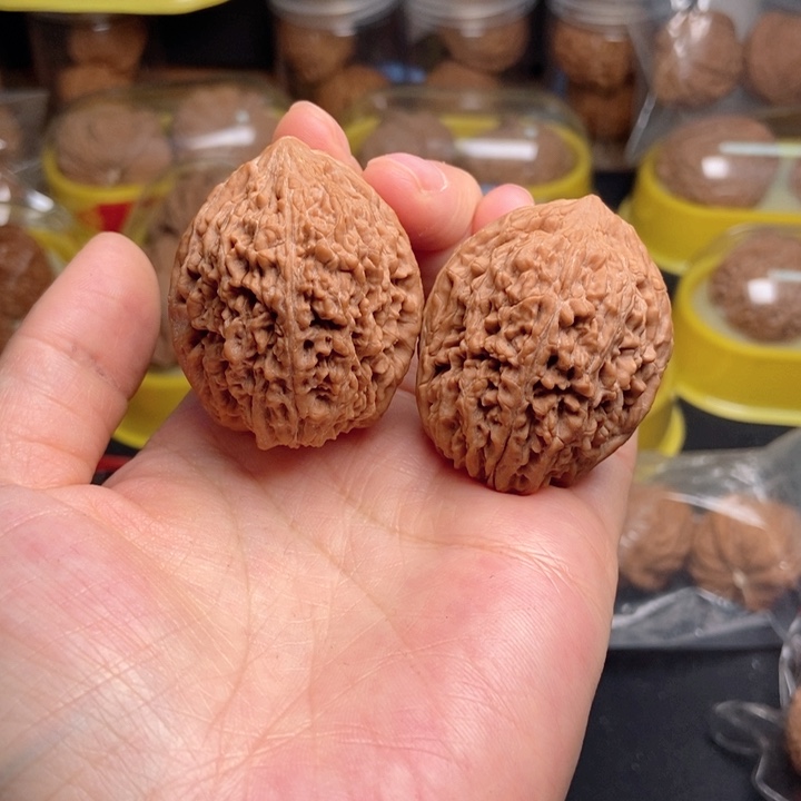 文玩核桃吊坠山**渣蒜头37