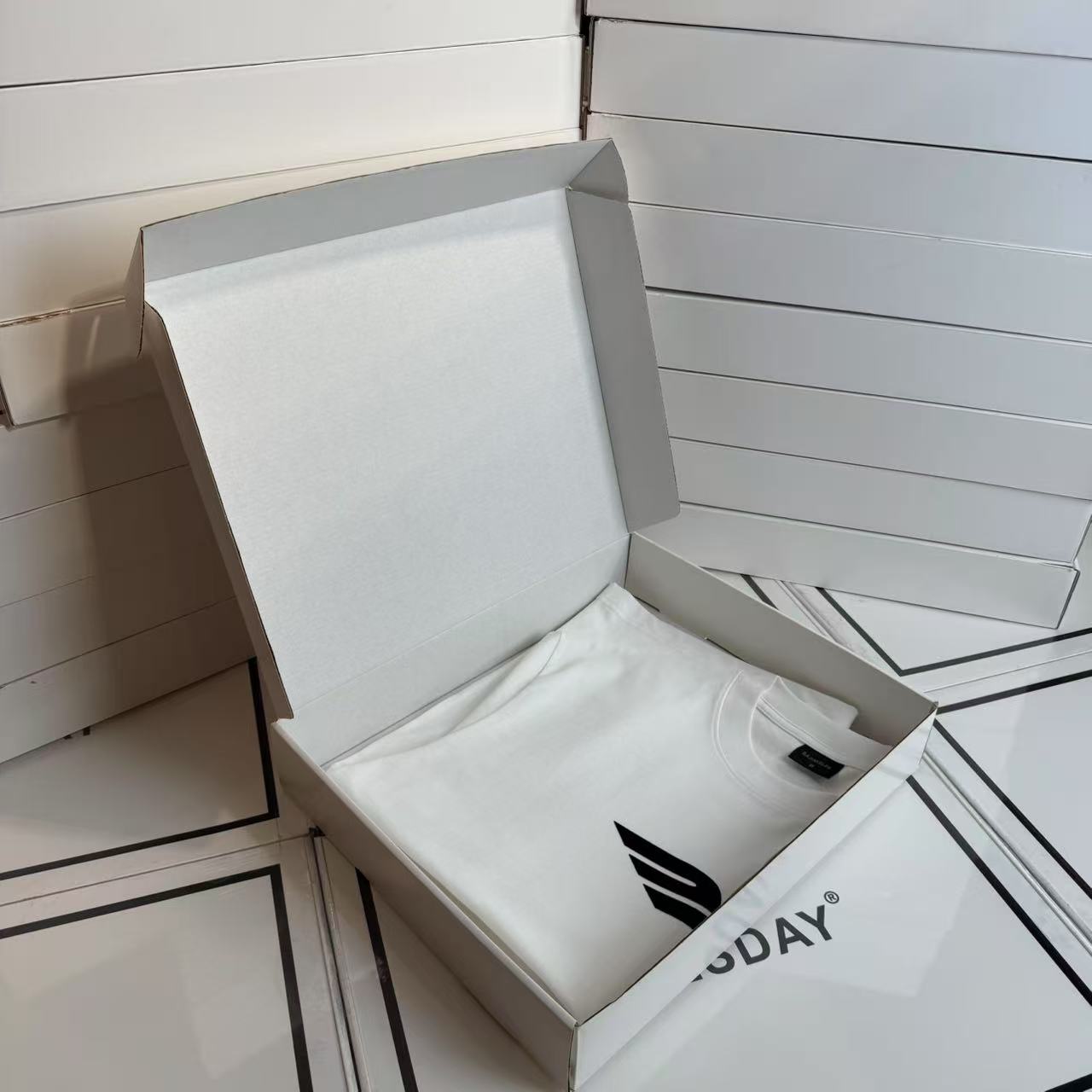 14号链接【3M】夏季重榜奢品潮牌男女同款圆领时尚T恤1015