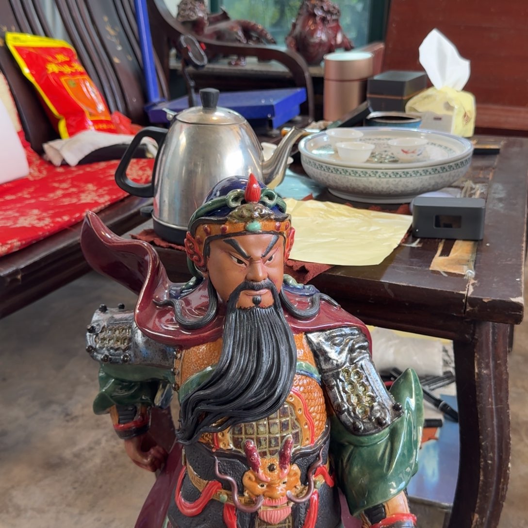 波***珠石湾窑陶瓷摆件关公